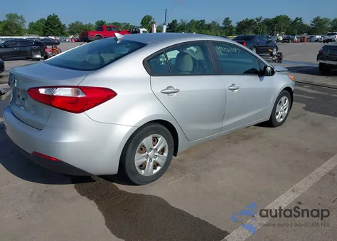 2015 Kia Forte Lx из США, поврежденный, VIN KNAFX4A67F5348712